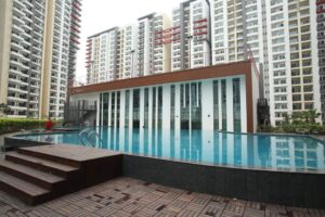 4 bhk flat 