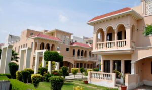 villa in noida extension
