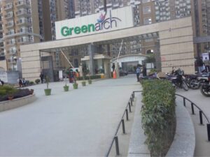 flat for rent in noida