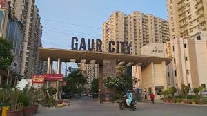 gaur city 7th avenue