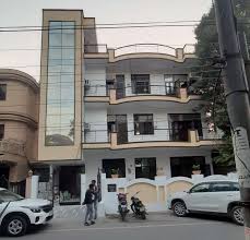apartment for rent in noida